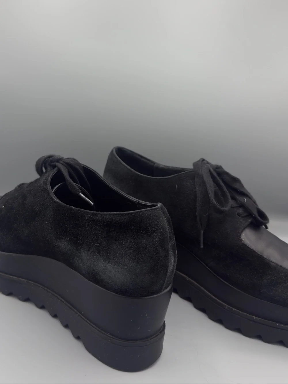 Anne Fontaine great stylish black